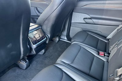 2024 Tesla Model X .