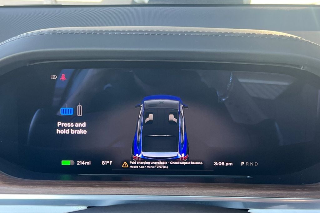 2023 Tesla Model X Standard Range