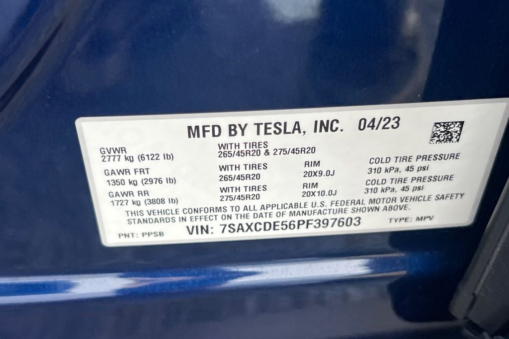 2023 Tesla Model X Standard Range