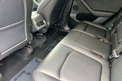 2025 Tesla Model Y Long Range