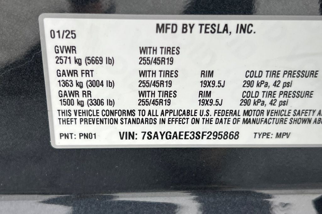 2025 Tesla Model Y Long Range