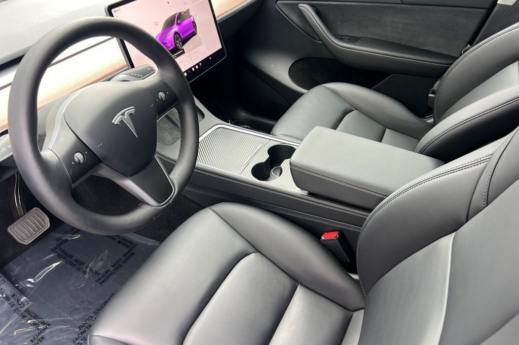 2025 Tesla Model Y Long Range