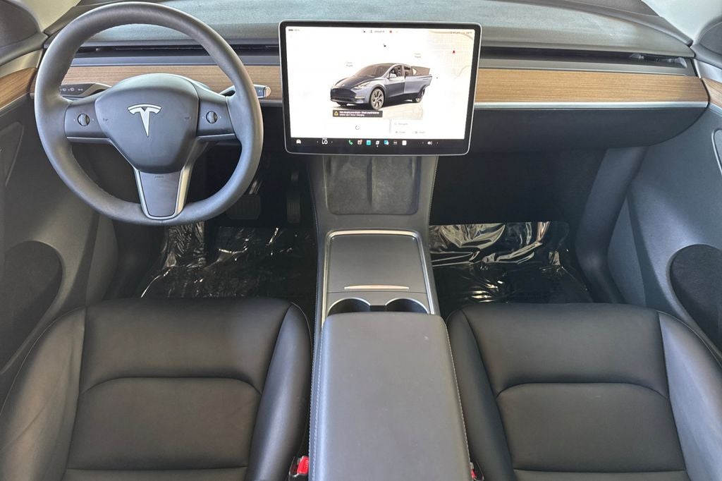 2025 Tesla Model Y Long Range