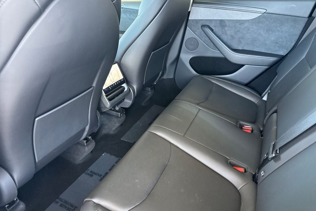 2026 Tesla Model Y Premium