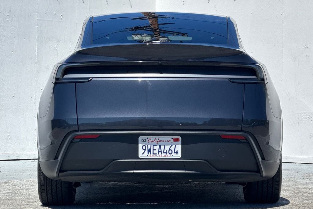2026 Tesla Model Y Premium