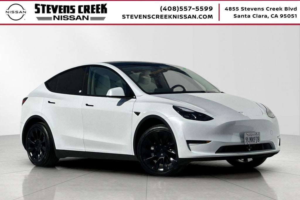 2024 Tesla Model Y Base