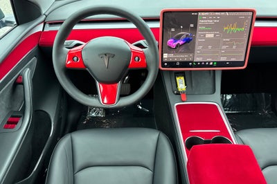 2025 Tesla Model Y Long Range