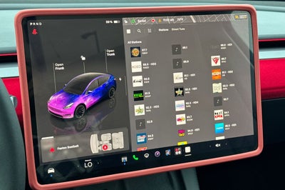 2025 Tesla Model Y Long Range