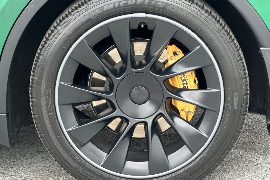 2025 Tesla Model Y Long Range