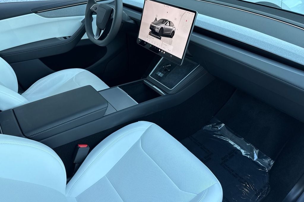 2026 Tesla Model Y Base