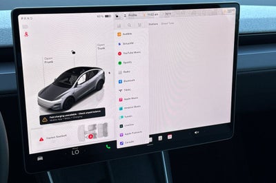 2026 Tesla Model Y Base