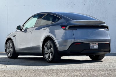 2026 Tesla Model Y Base