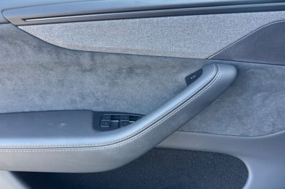 2026 Tesla Model Y Premium