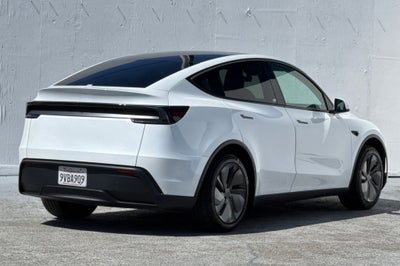 2026 Tesla Model Y Premium