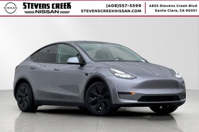 2025 Tesla Model Y Long Range