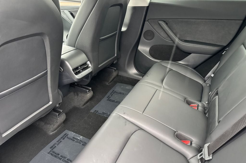 2025 Tesla Model Y Long Range