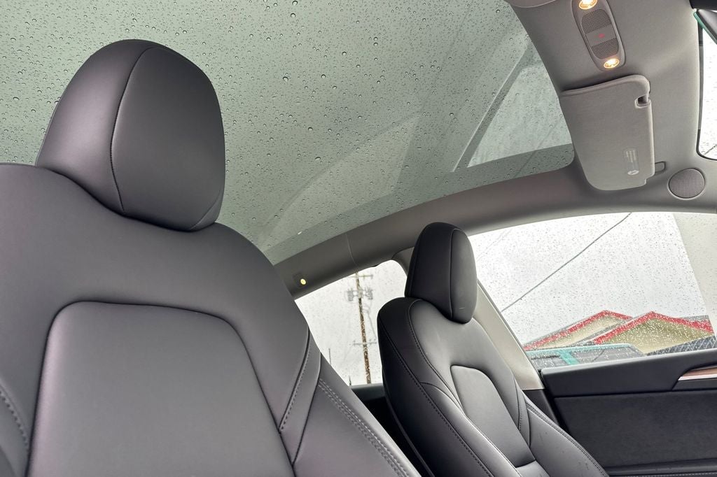 2025 Tesla Model Y Long Range