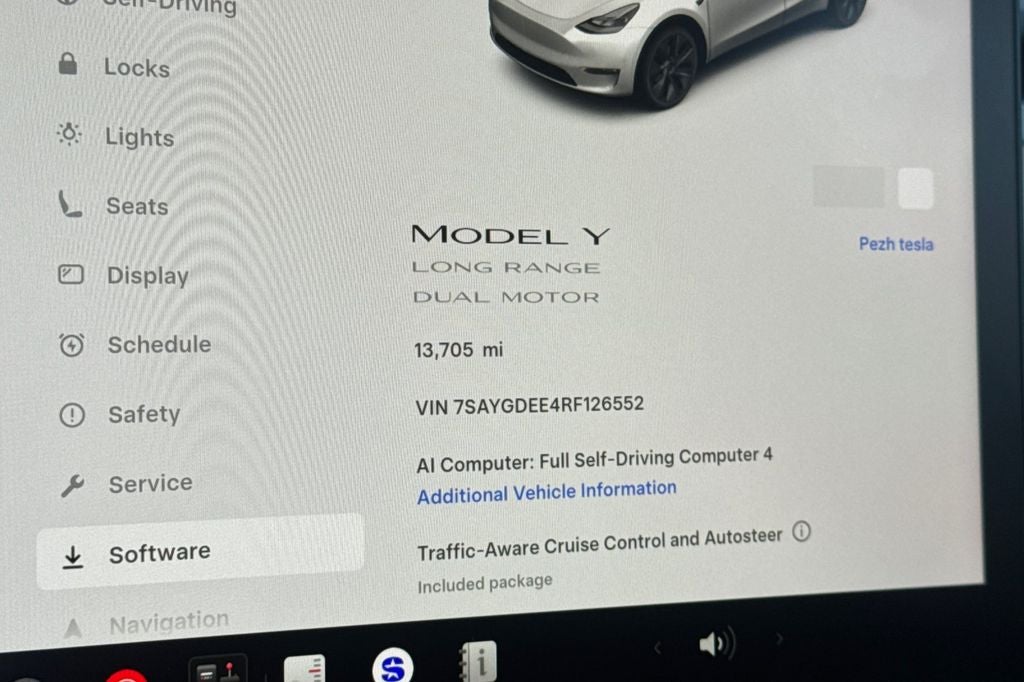 2024 Tesla Model Y Long Range