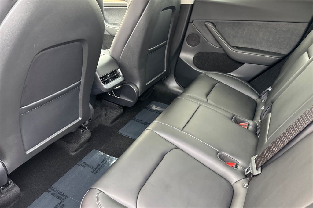 2025 Tesla Model Y Long Range