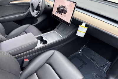 2025 Tesla Model Y Long Range