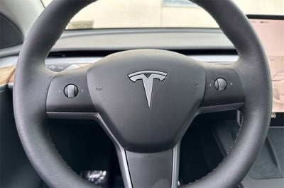 2025 Tesla Model Y Long Range