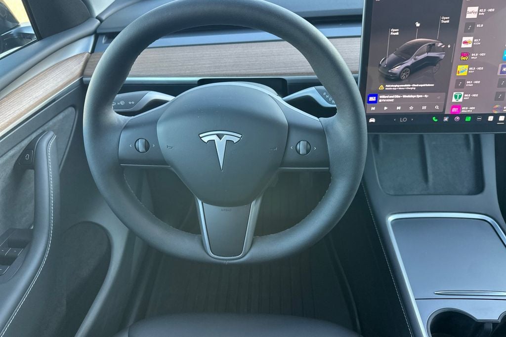 2025 Tesla Model Y Long Range