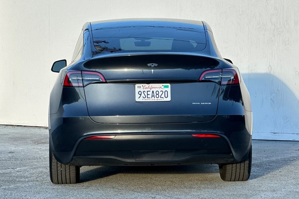 2025 Tesla Model Y Long Range