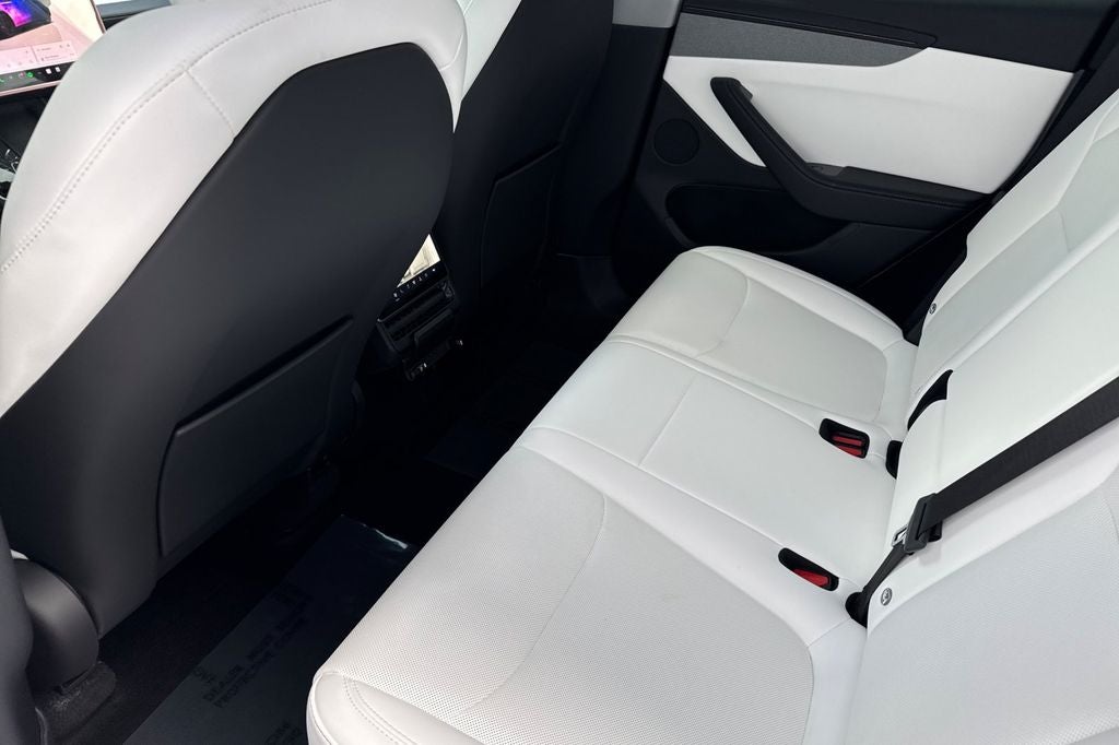 2026 Tesla Model Y Long Range