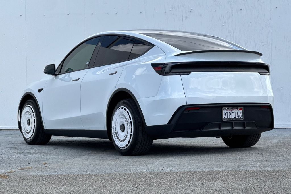2026 Tesla Model Y Long Range