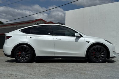 2023 Tesla Model Y Performance