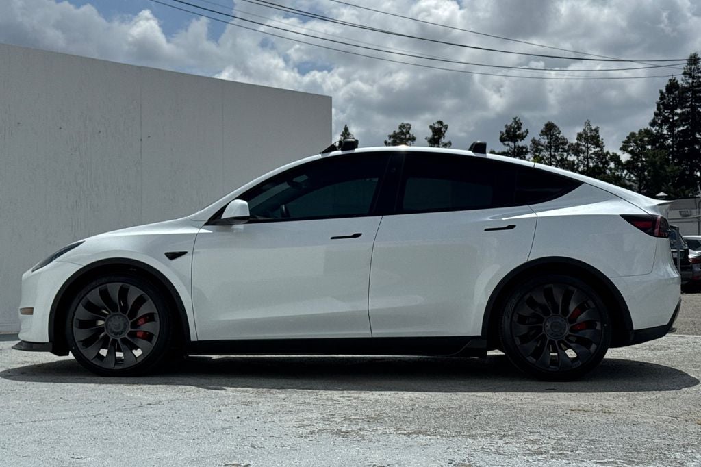 2023 Tesla Model Y Performance