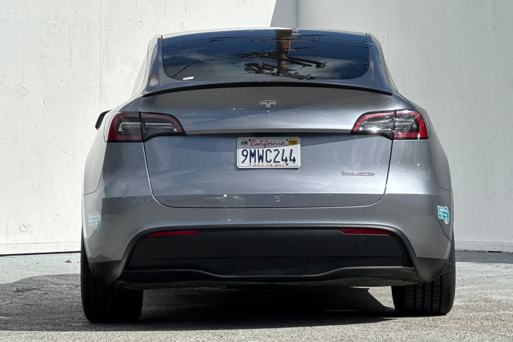 2024 Tesla Model Y Performance