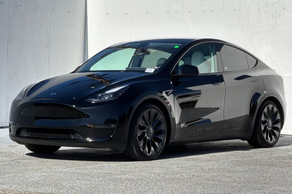 2023 Tesla Model Y Performance