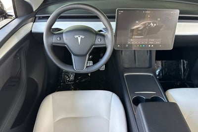 2025 Tesla Model Y Performance