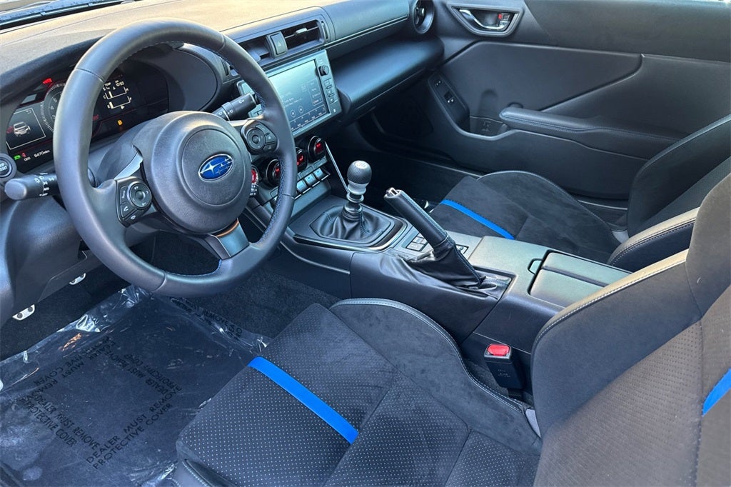 2025 Subaru BRZ tS