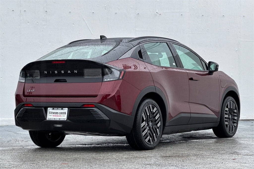 2026 Nissan Leaf PLATINUM+