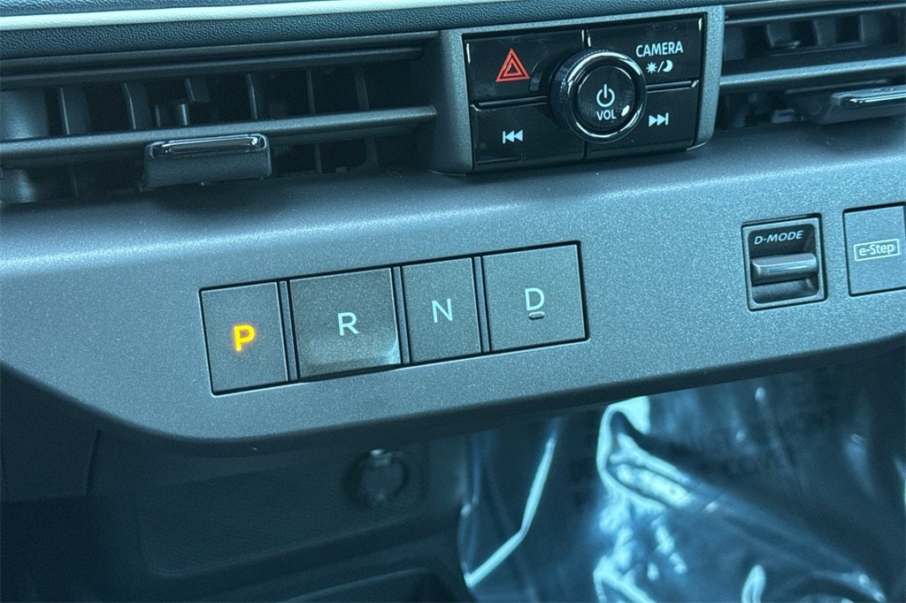 2026 Nissan Leaf PLATINUM+