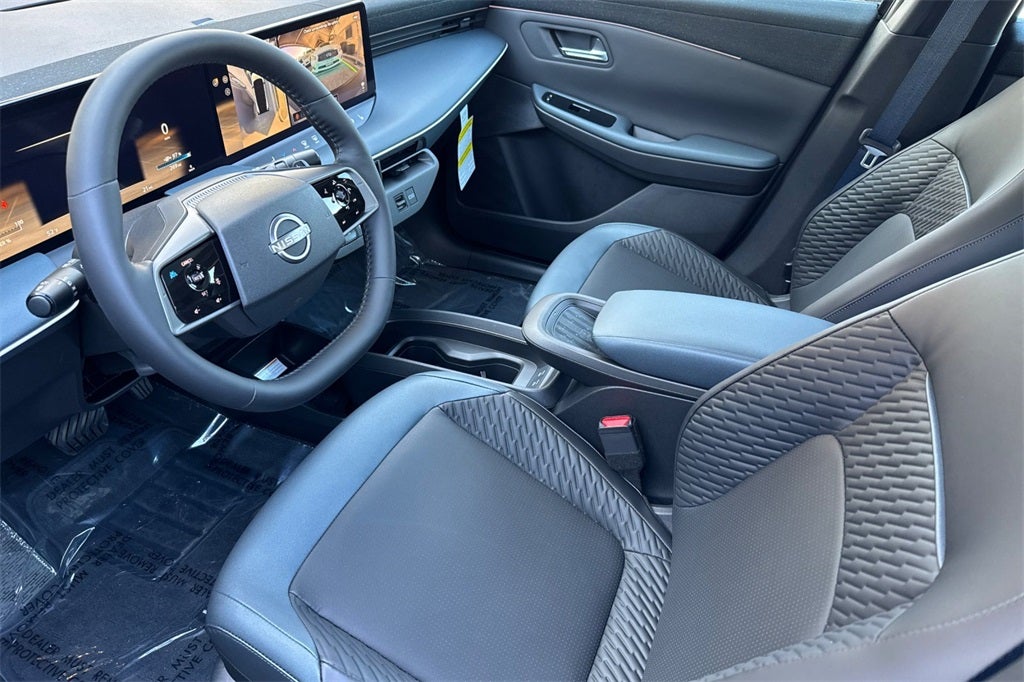 2026 Nissan Leaf PLATINUM+