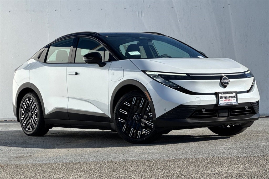 2026 Nissan Leaf PLATINUM+