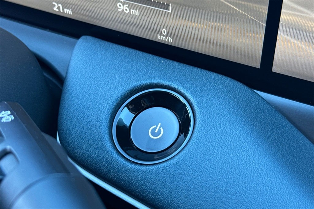 2026 Nissan Leaf PLATINUM+