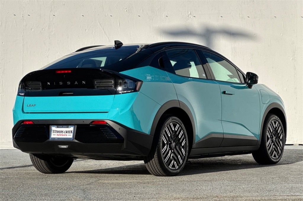 2026 Nissan Leaf PLATINUM+