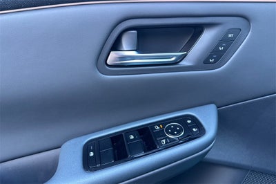 2026 Nissan Leaf PLATINUM+