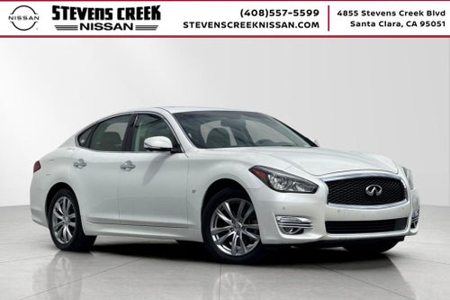 2017 INFINITI Q70 3.7X