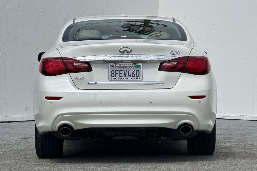 2017 INFINITI Q70 3.7X