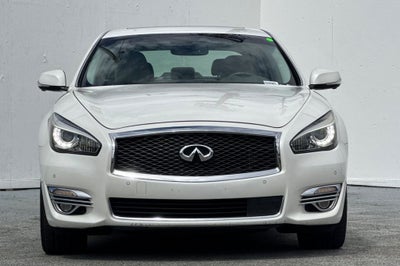 2017 INFINITI Q70 3.7X