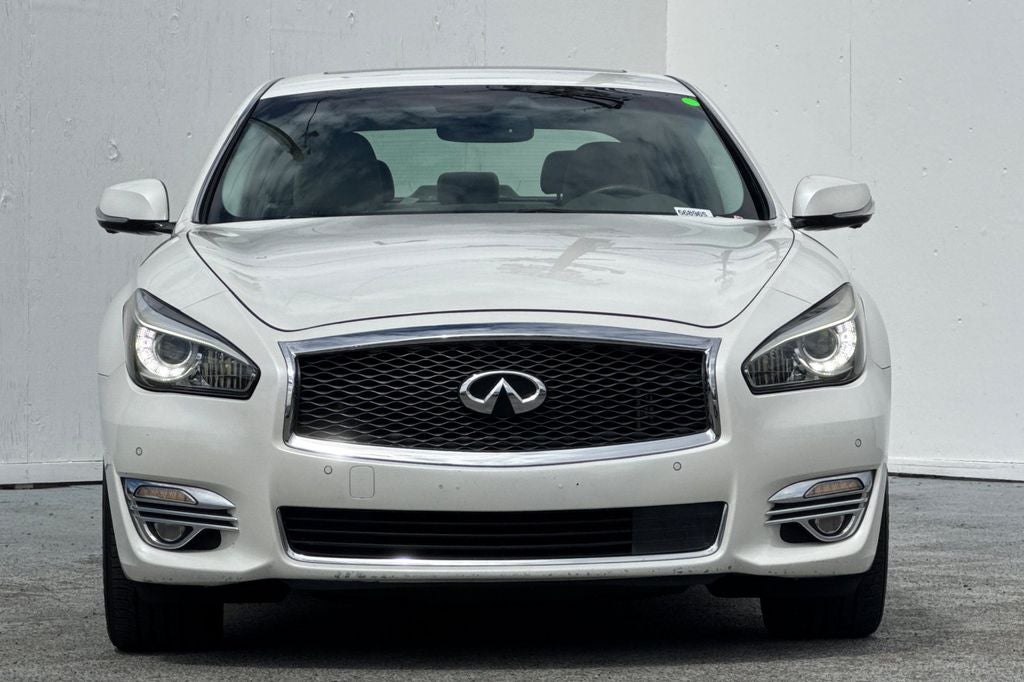 2017 INFINITI Q70 3.7X