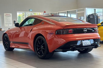 2024 Nissan Z HERITAGE
