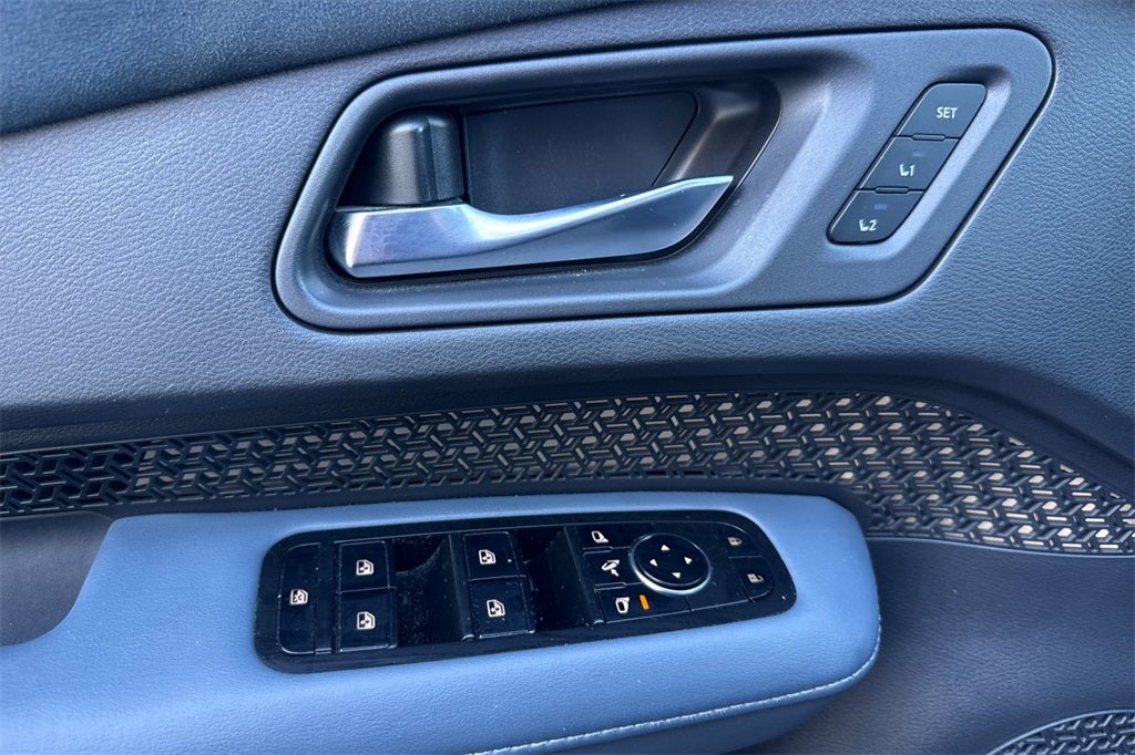 2023 Nissan Ariya PLATINUM+ e-4ORCE