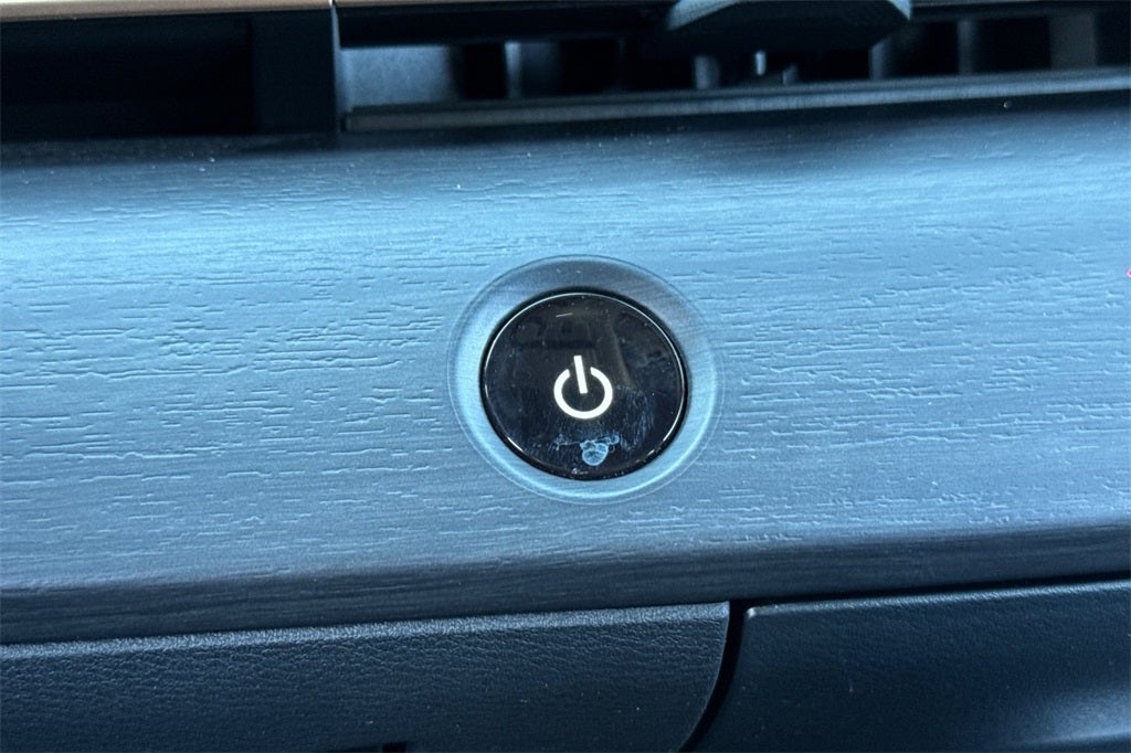 2024 Nissan Ariya PLATINUM+ e-4ORCE