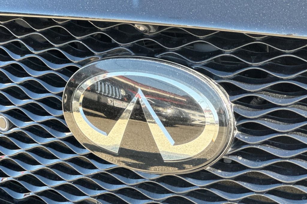 2022 INFINITI Q60 Red Sport 400